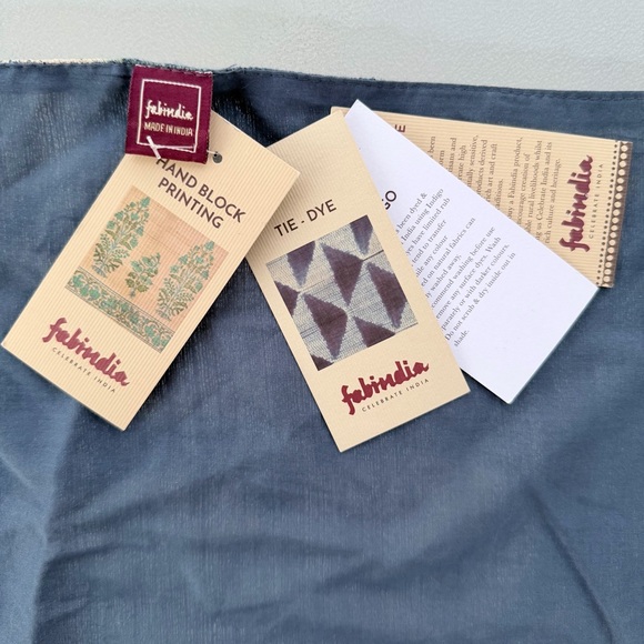 Fabindia Indigo Blue Hand Block Print Silk Shibori Chiti Table Runner, 44”x 13” - Picture 4 of 9